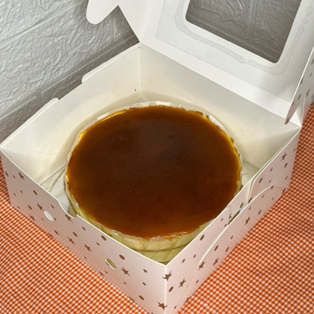 

Basque Burnt Cheesecake 16cm BIG SIZE (PO 1 hari)