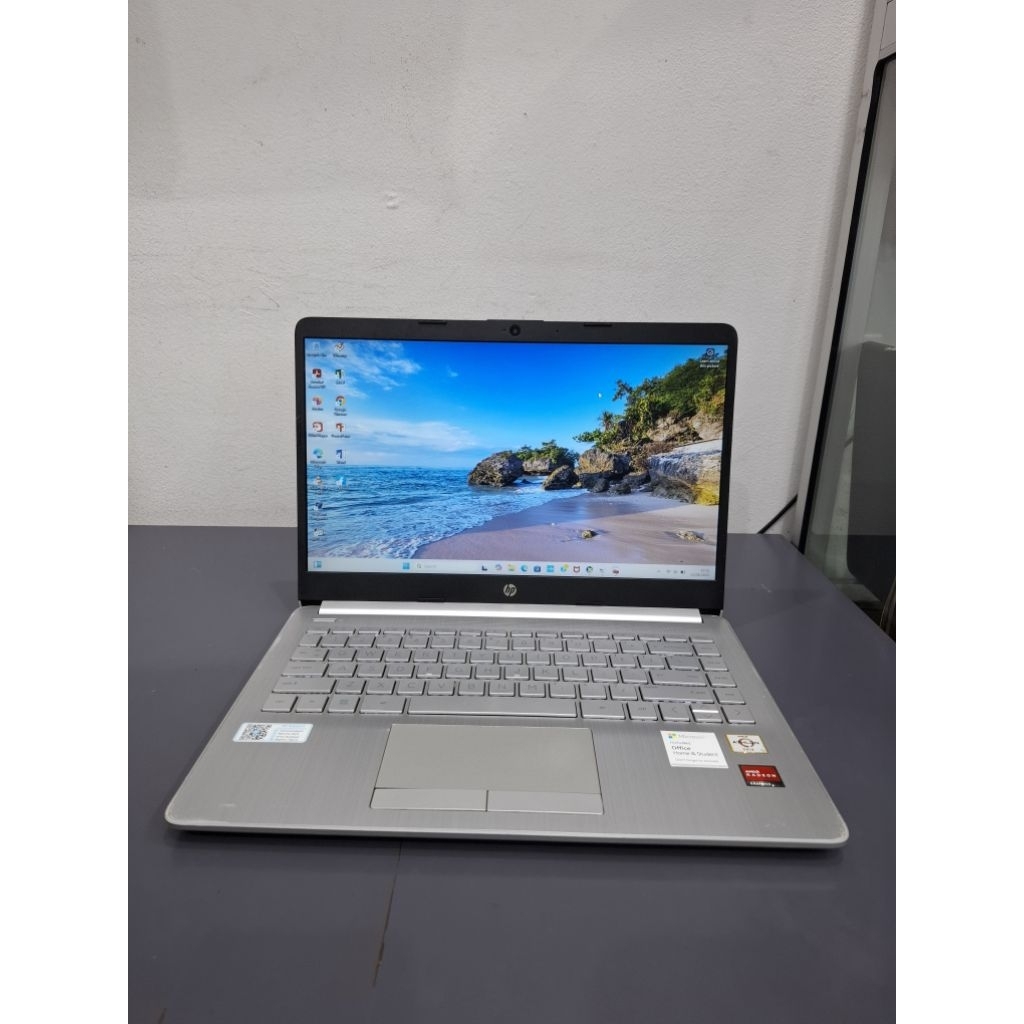 hp 14s dk amd athlon gold 3150 ram 4/256 ssd semua normal