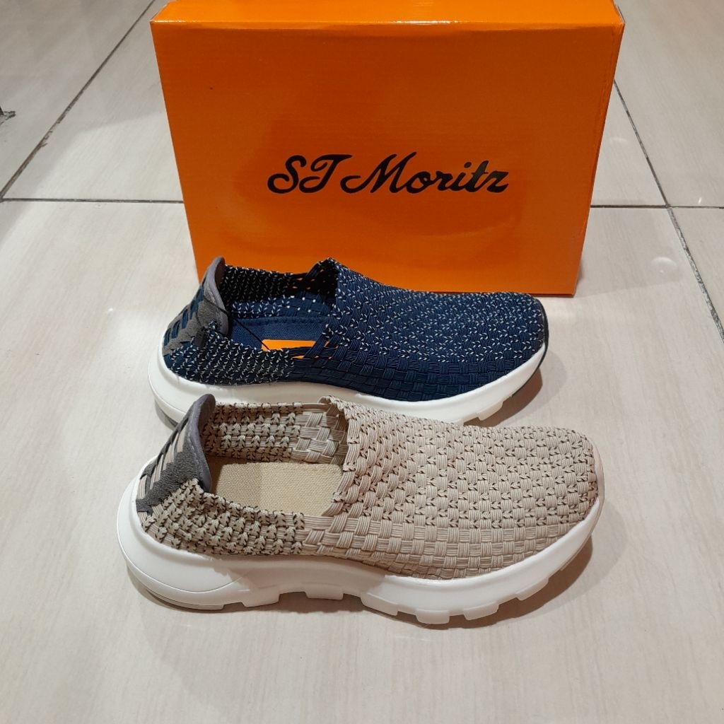 sepatu rajut wanita by brand ST.MORITZ