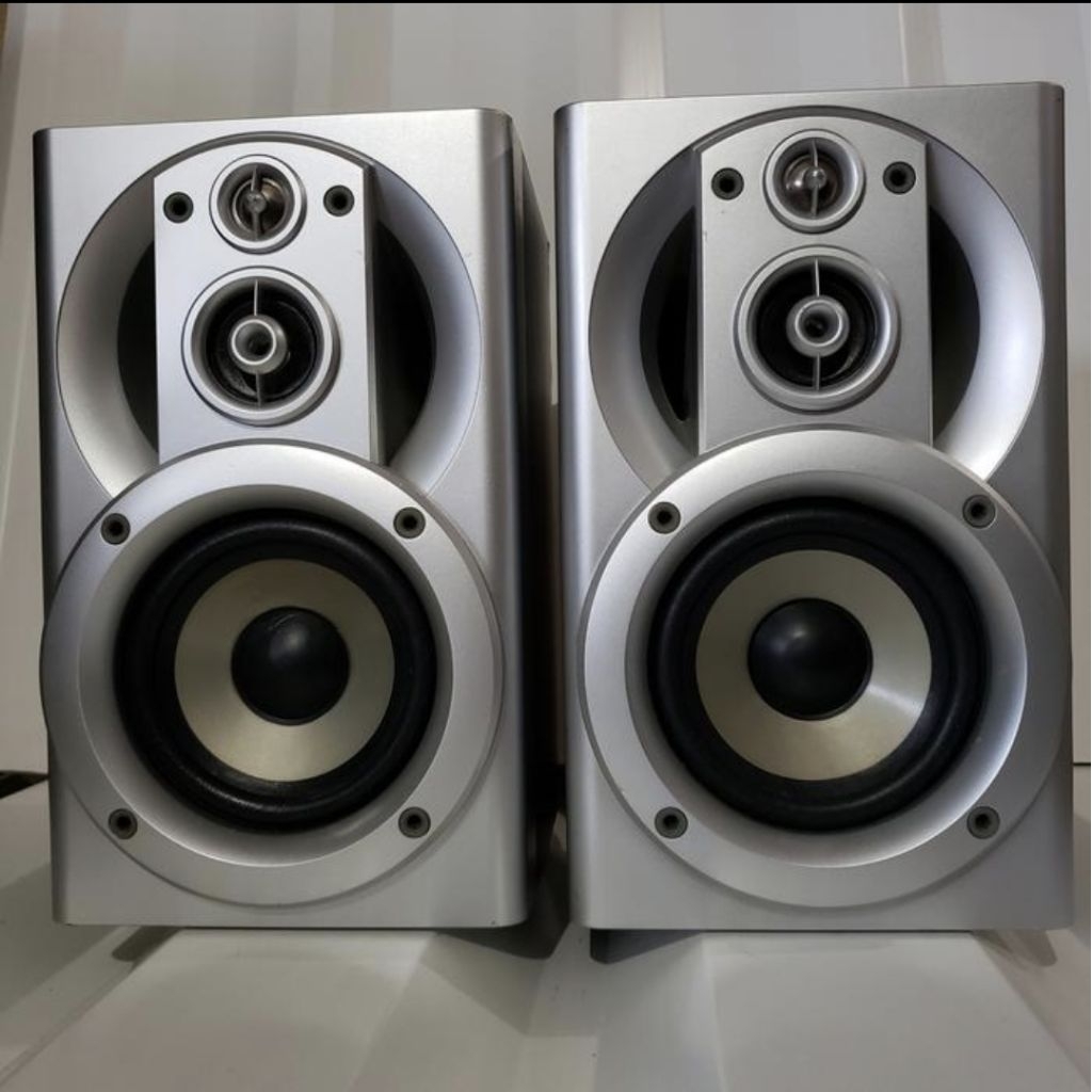 Speaker Pasif Bookshelf 3 way 5.5" inch JVC Victor SP-MXJD3