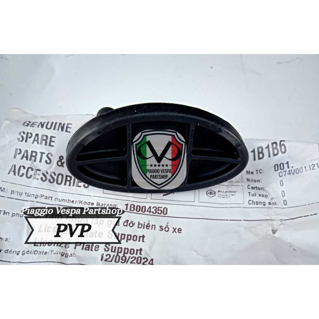 Penyangga / Pengunci Dudukan Plat Nomor Vespa S 125 / LX 125 Iget Original Piaggio Vespa ( 1B004350 