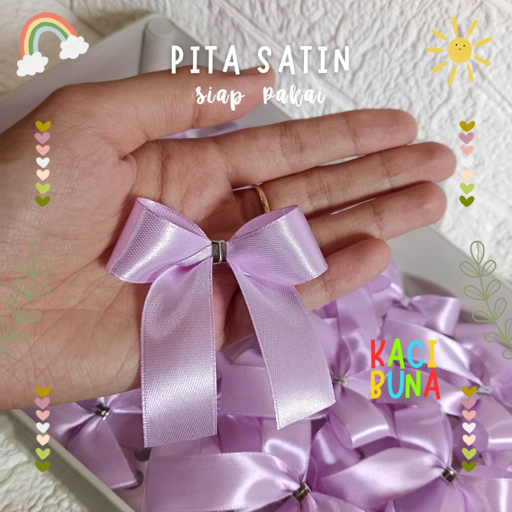 

Pita Souvenir/Pita Kado/Pita Hampers/Pita Siap Pakai/Pita Satin 2cm/Pita Panjang 25cm Lebar 2cm/Pita Jadi/Pita Tempel/Pita Parsel