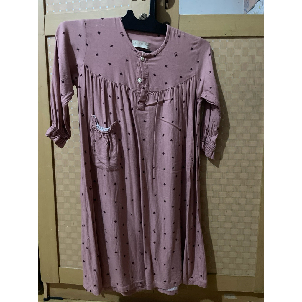 Preloved little ditsy size M