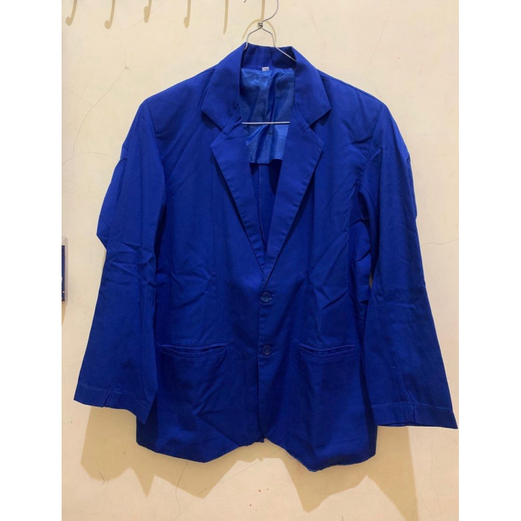 (preloved) almamater biru L