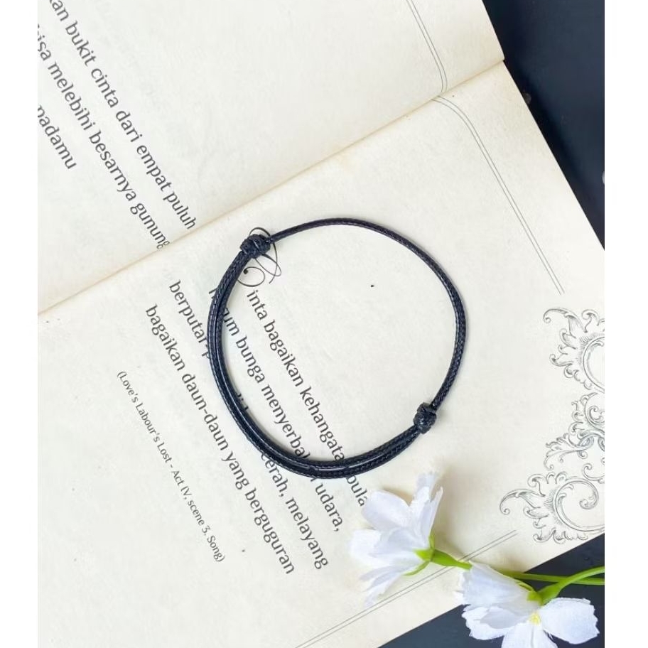 gelang hitam polos// gelang tali korea gelang