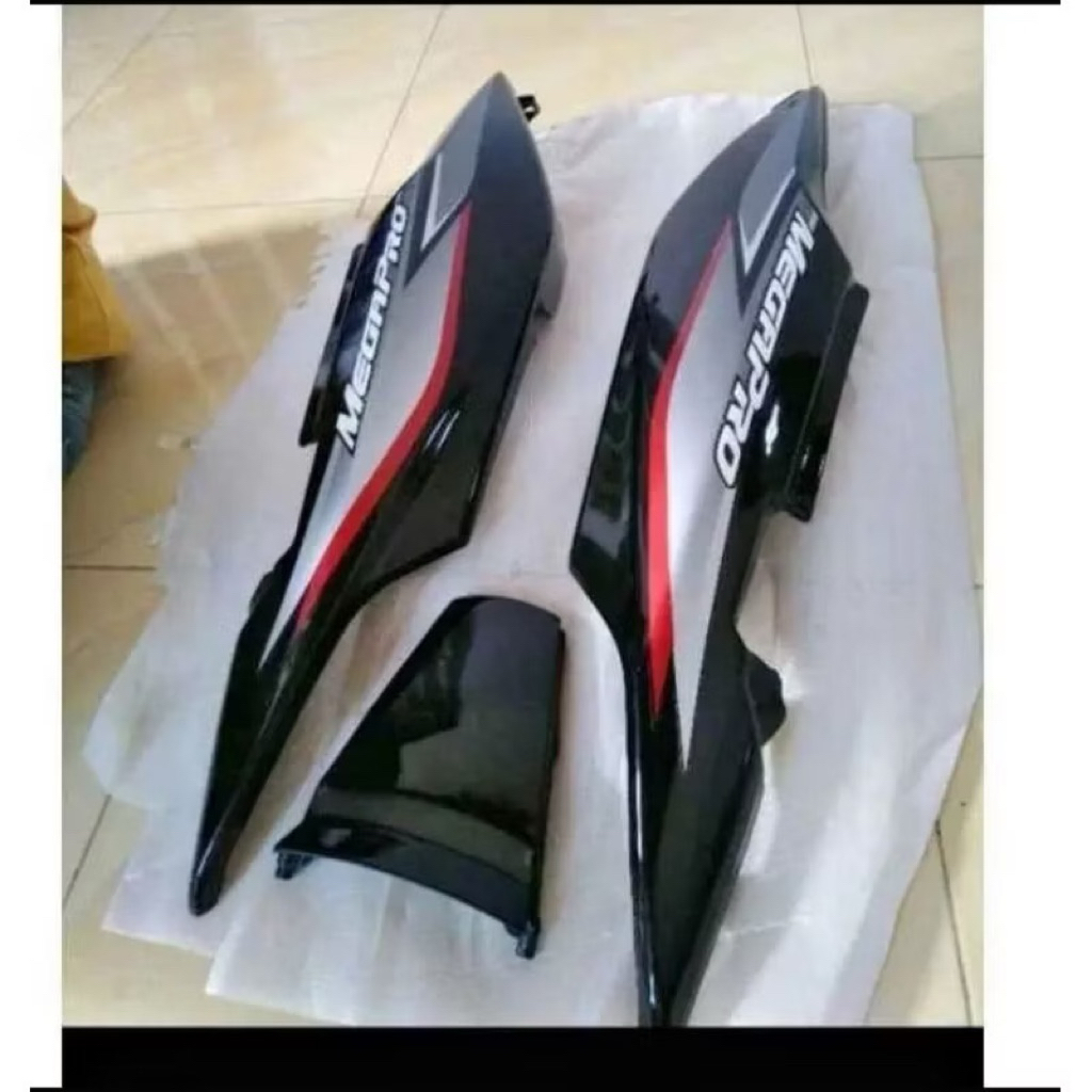 COVER BODY MEGAPRO PRIMUS NEW BODI MP SET PET STOP PRIMUS COVER BODY WARNA HITAM set striping merah