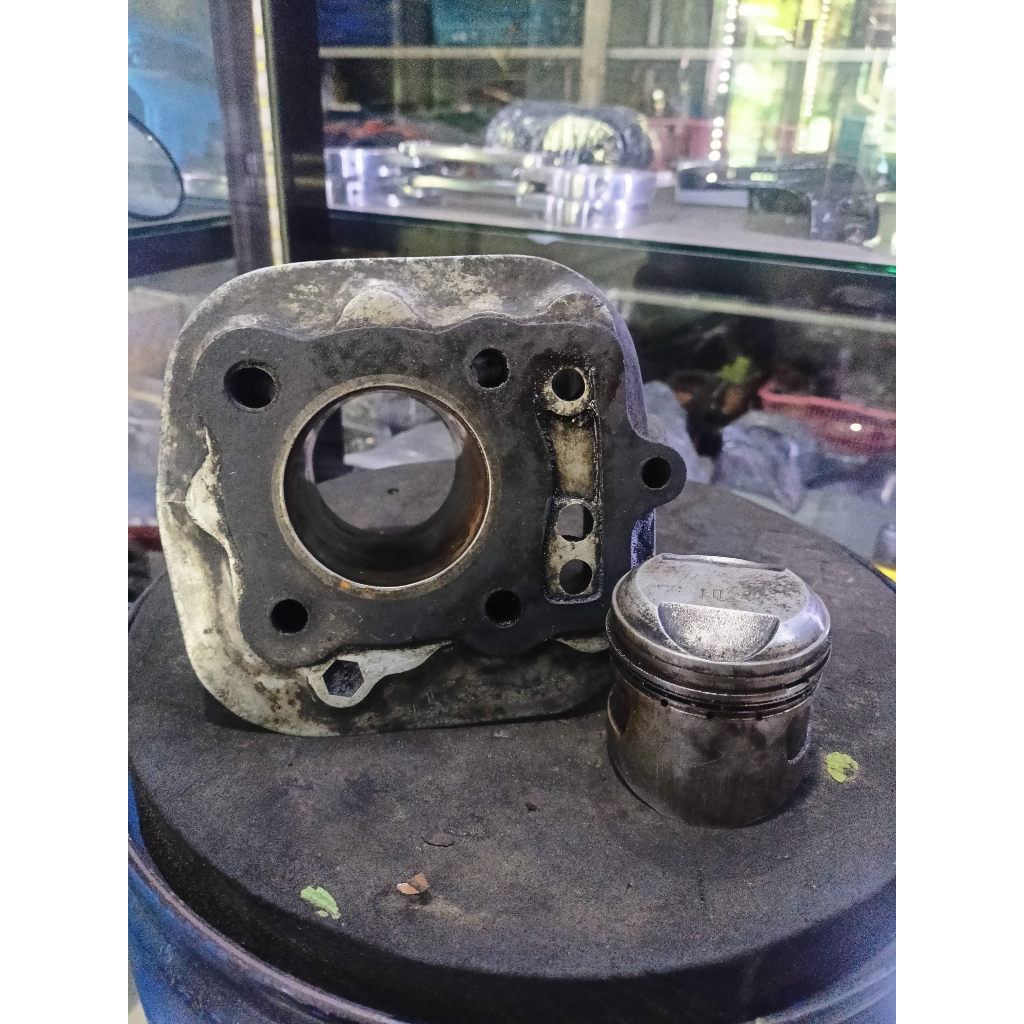 Boring Blok Seher Tengah Blok Selinder Tengah Honda CG110 Original