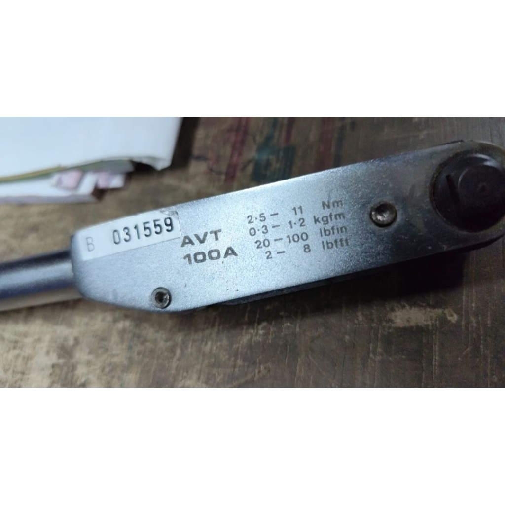 KUNCI MOMENT BRITOOL AVT 100A