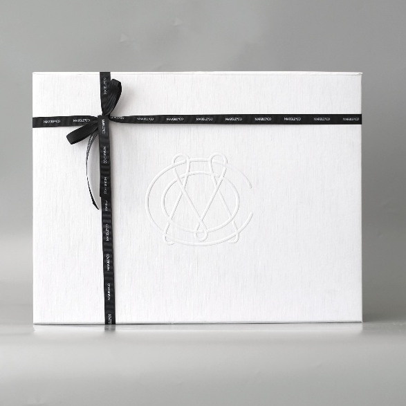 

Marble & Co. | Gift Box