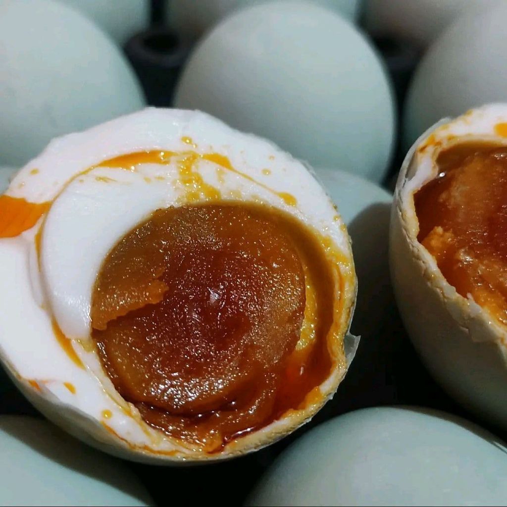 

TELUR ASIN MASIR BERMINYAK MINIMAL BELI 5 BUTIR