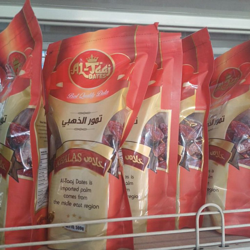 

kurma khallas setengah kilo