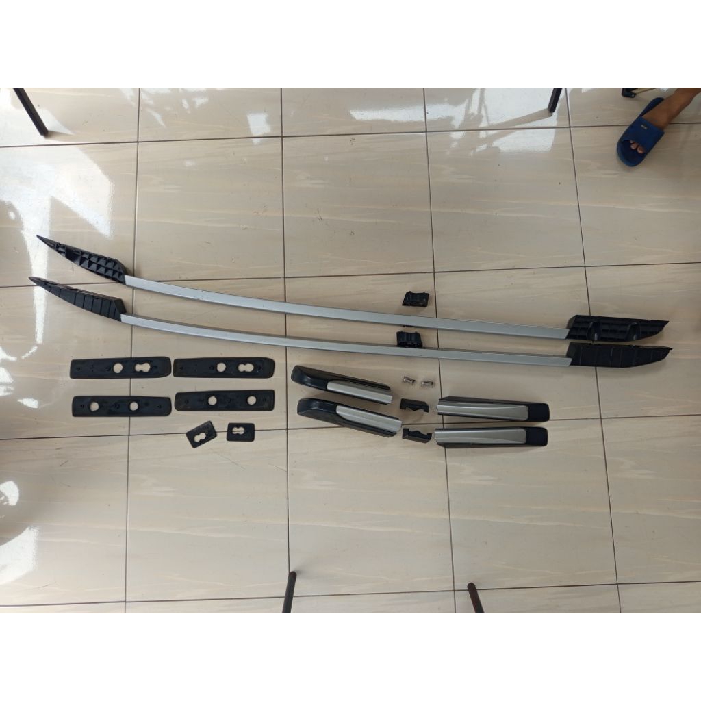 ROOF RAIL BEKAS ORIGINAL GRAND LIVINA HWS L11 - COPOTAN ORI