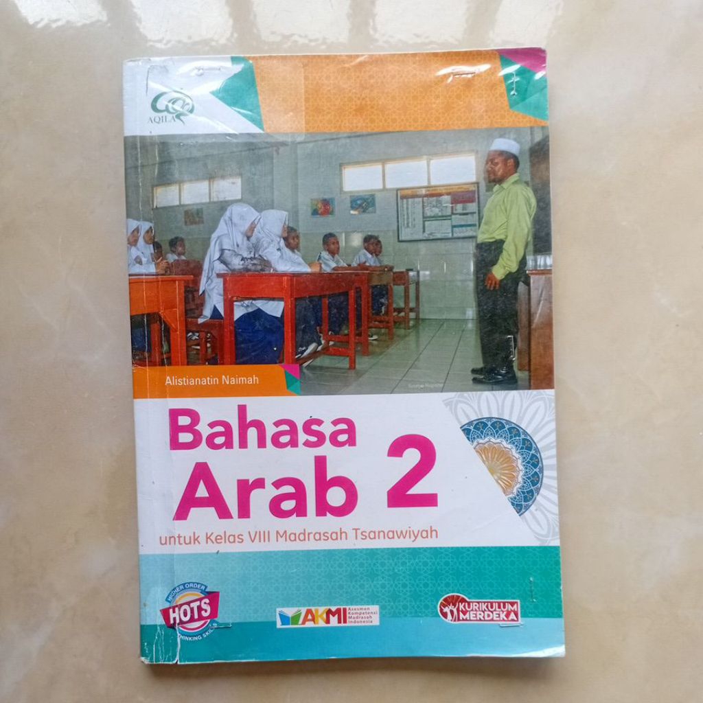 Preloved Buku Bahasa Arab Kelas 8, Aqila, Tiga Serangkai.