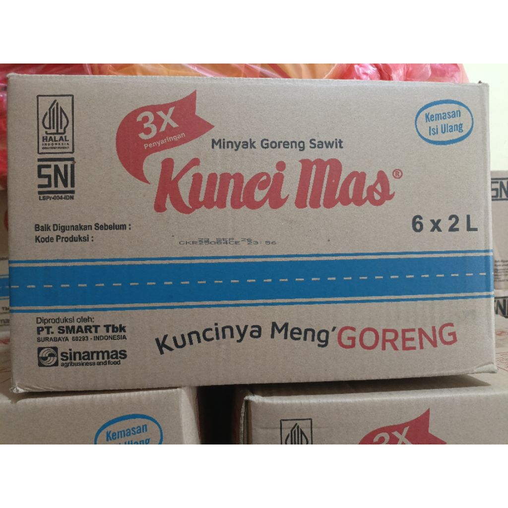 

Kunci Mas Minyak Goreng 2 Liter 1 Kardus isi 6 Pouch