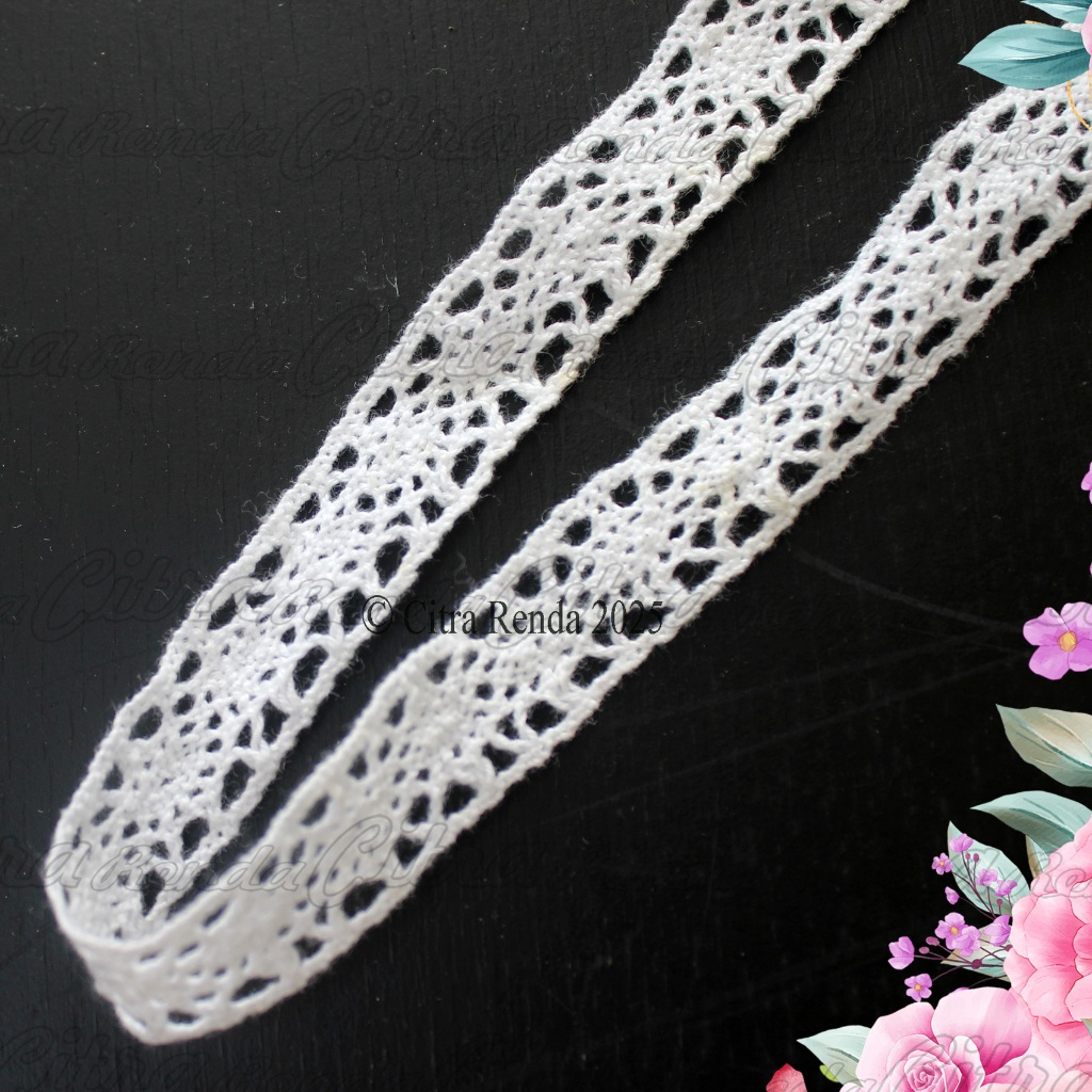 (Per Meter) RDR633 Renda Rajut Tengahan Cantik Putih Lebar 1,5Cm