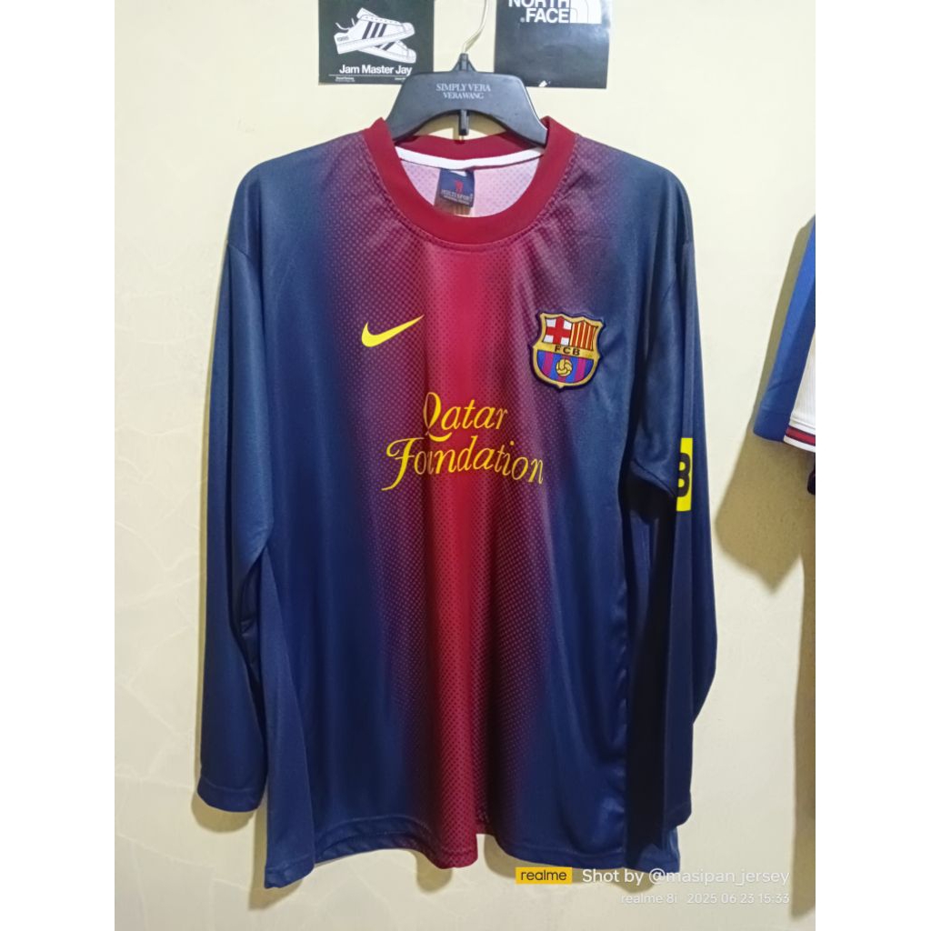 Jersey Barcelona rumah 12/13 lokal multisport