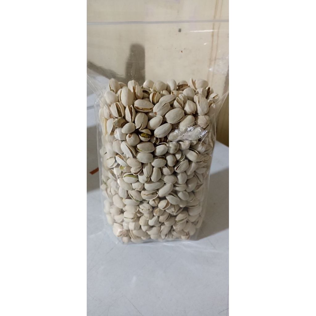 

Kacang Pistachio 1Kg