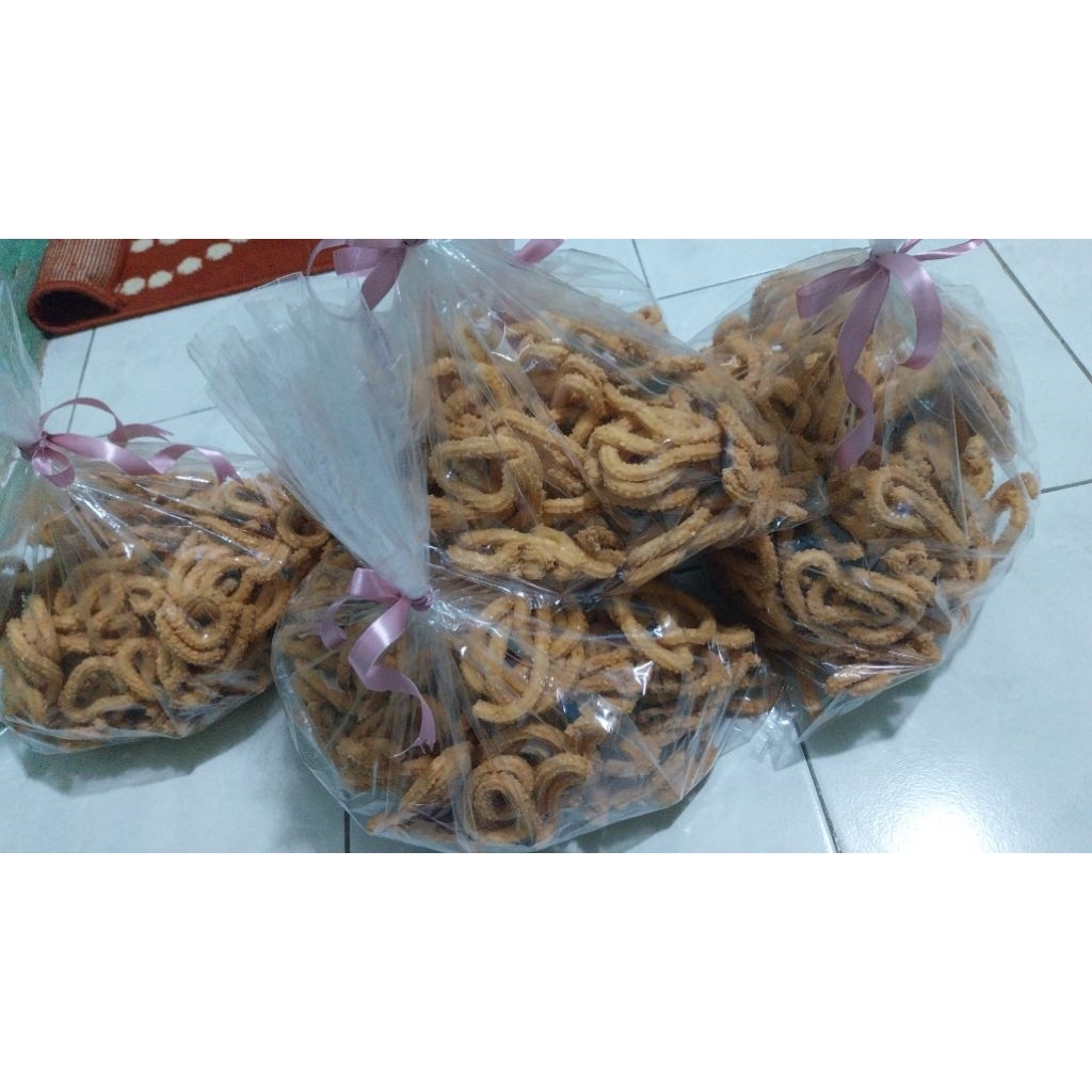 

kue akar kelapaa 500g