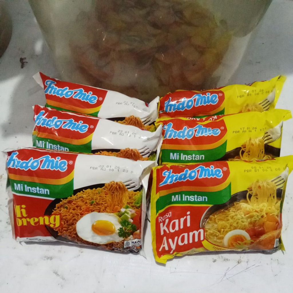 

Indomie kari ayam dan Indomie goreng paket 6pcs
