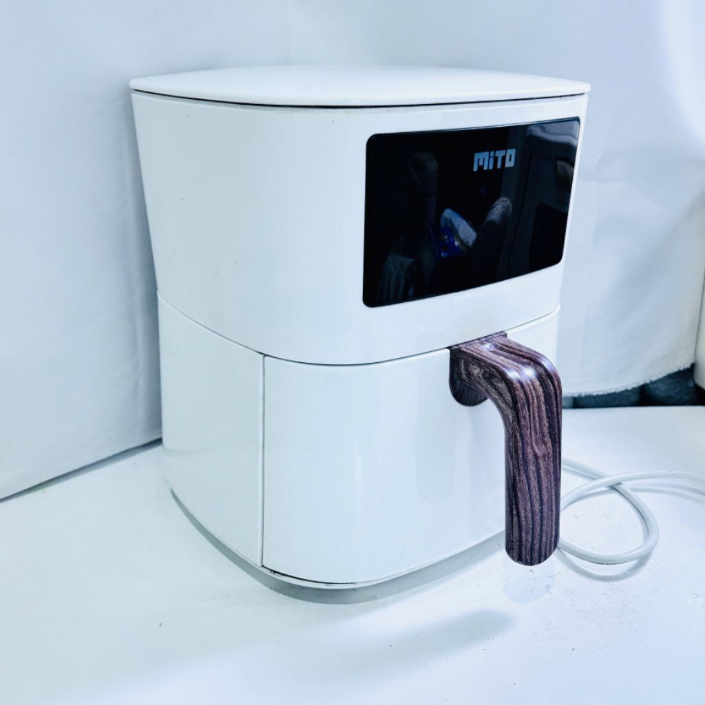 [PRELOVED] MITO AIR FRYER LOW WATT WARNA PUTIH