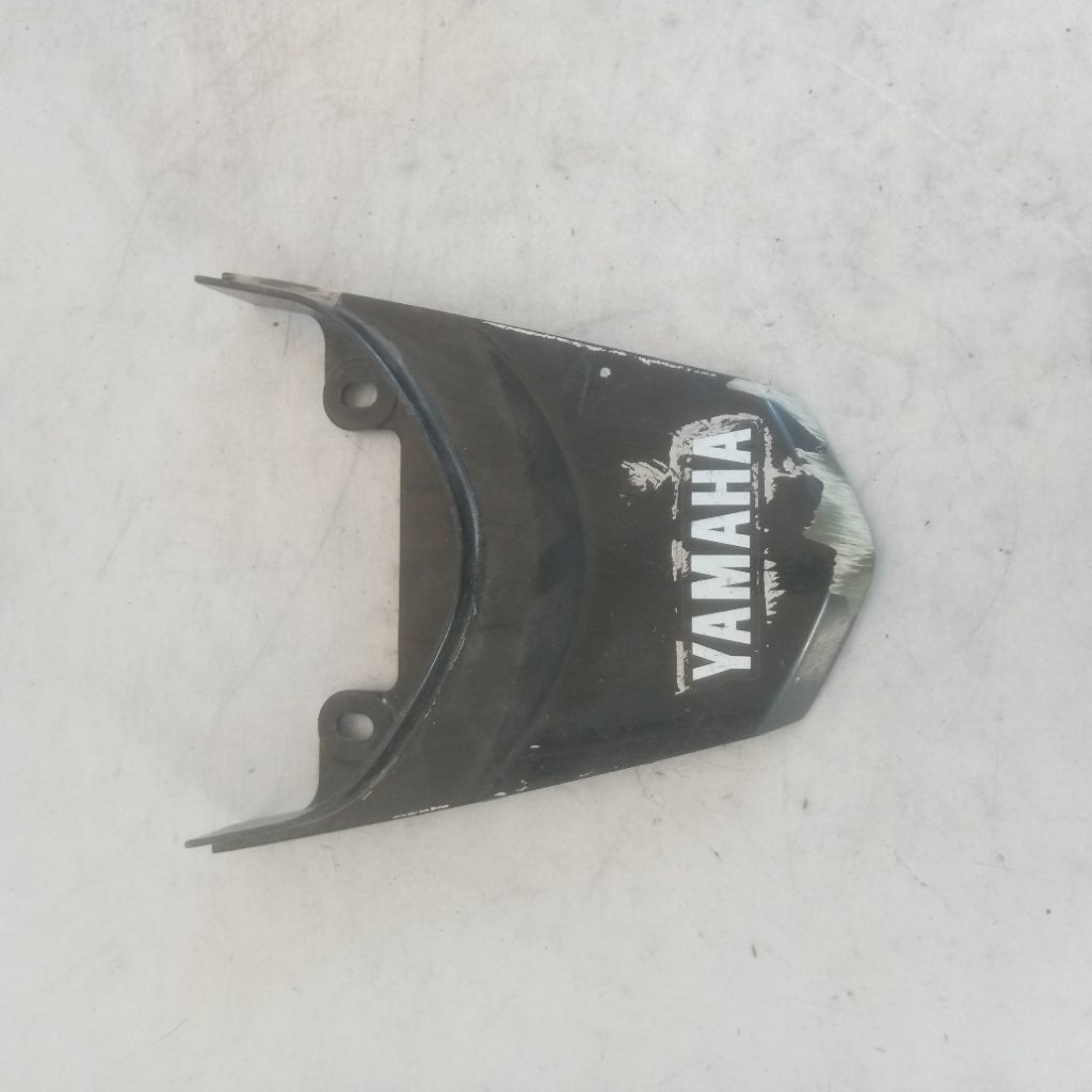cover sambungan body belakang bekas cabutan motor yamaha Mio j Mio GT original
