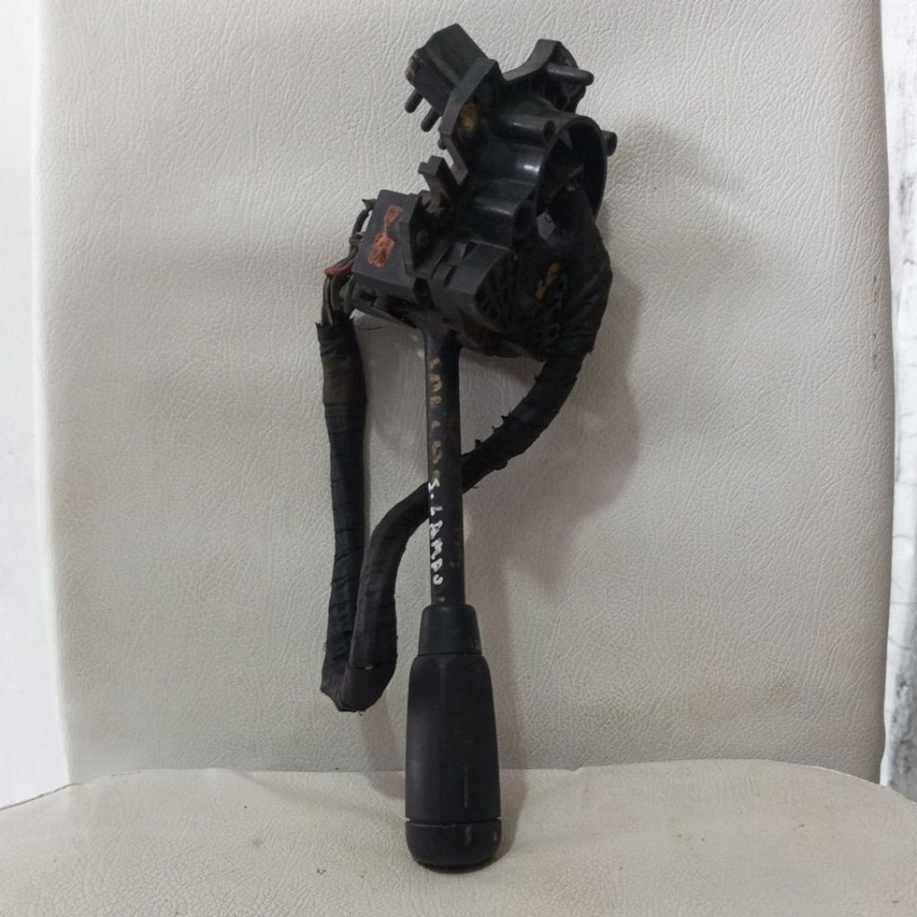 Saklar lampu Mercy w202