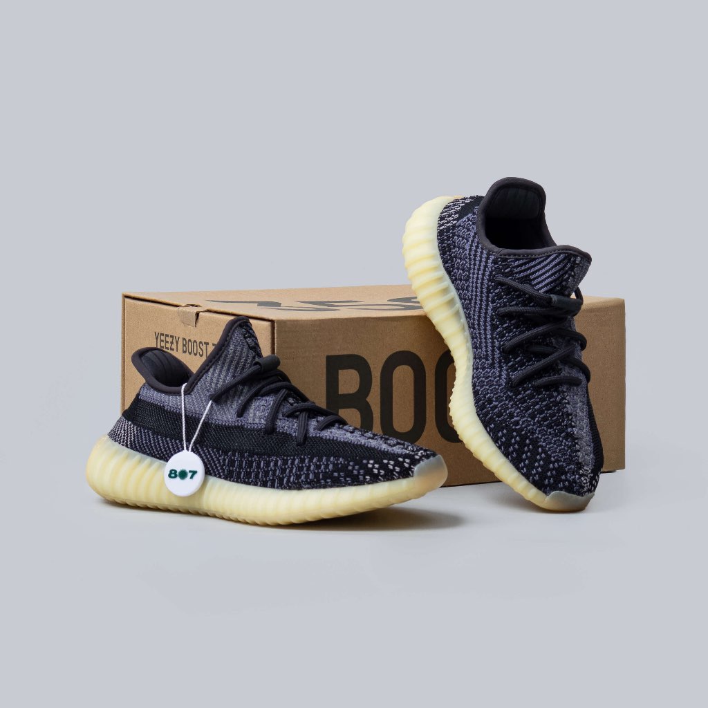 Yeezy Boost 350 V2 Carbon