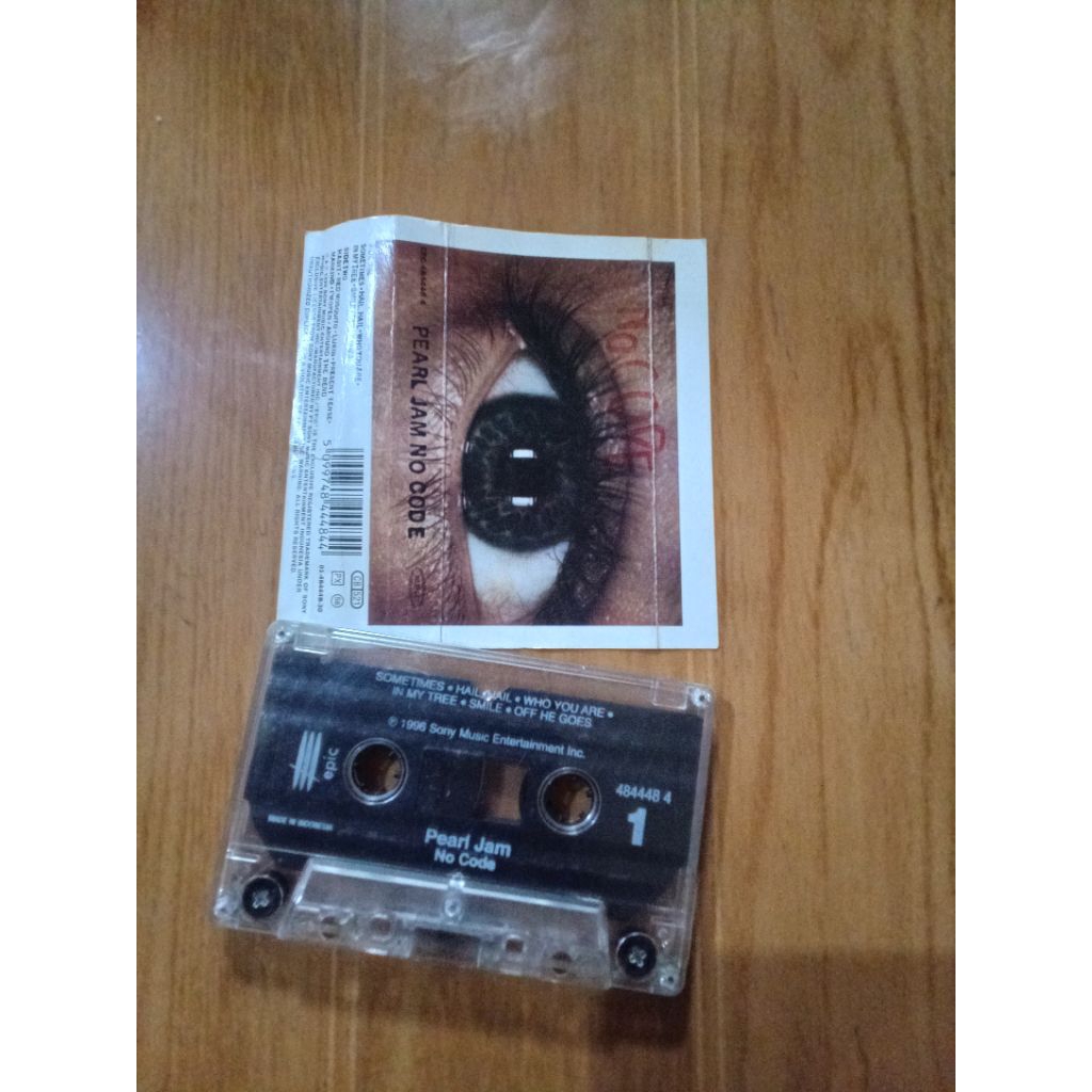 kaset pita pearl jam - no code