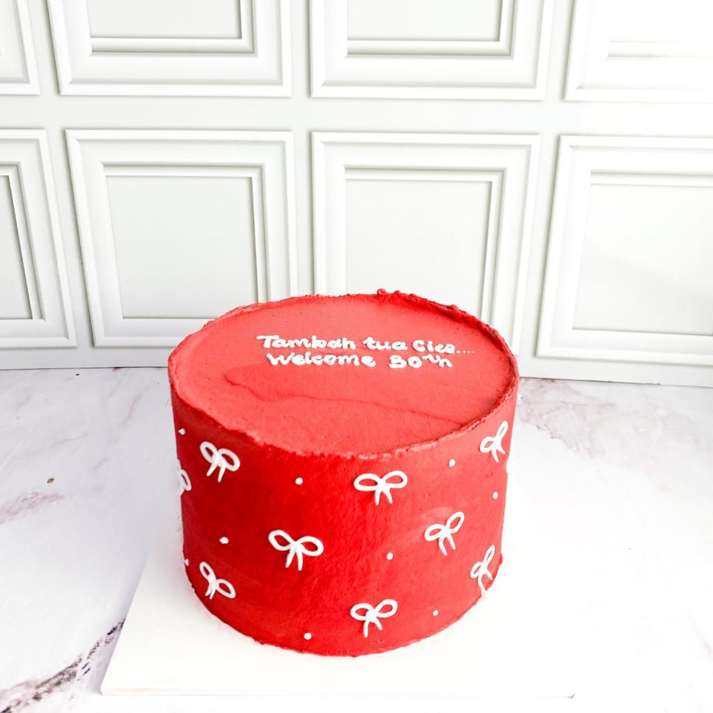 

Kue Ulang Tahun/Birthday Cake/Kue Ultah Tema Ribbon Red/Kue Birthday Jakarta/Kue Birthday Ribbon Red