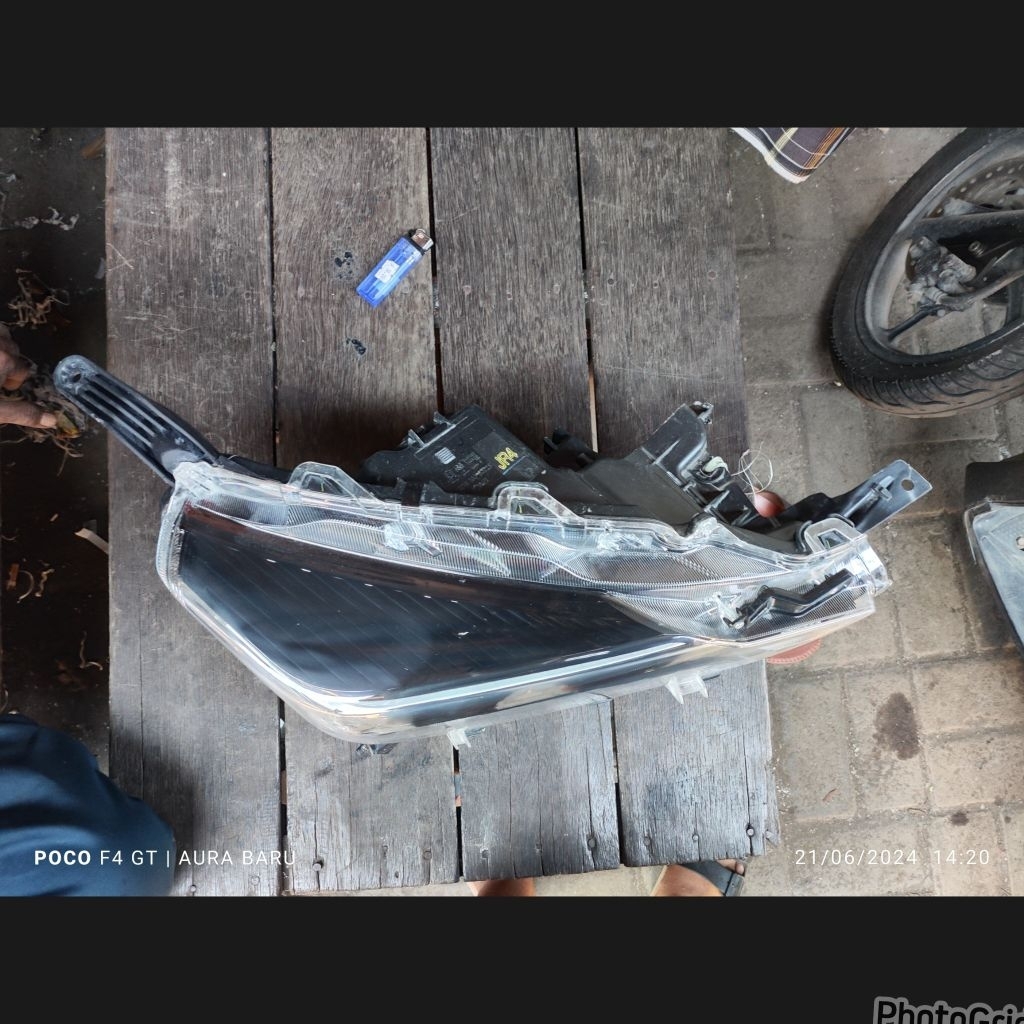 Headlamp Toyota Agya 2023 Original Genuine