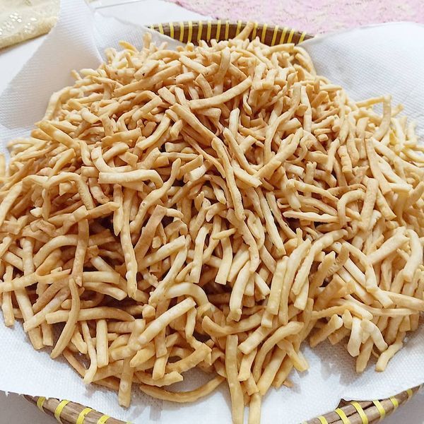 

Stik rasa Bawang / stick Bawang / bawang Stick - 200 GRAM