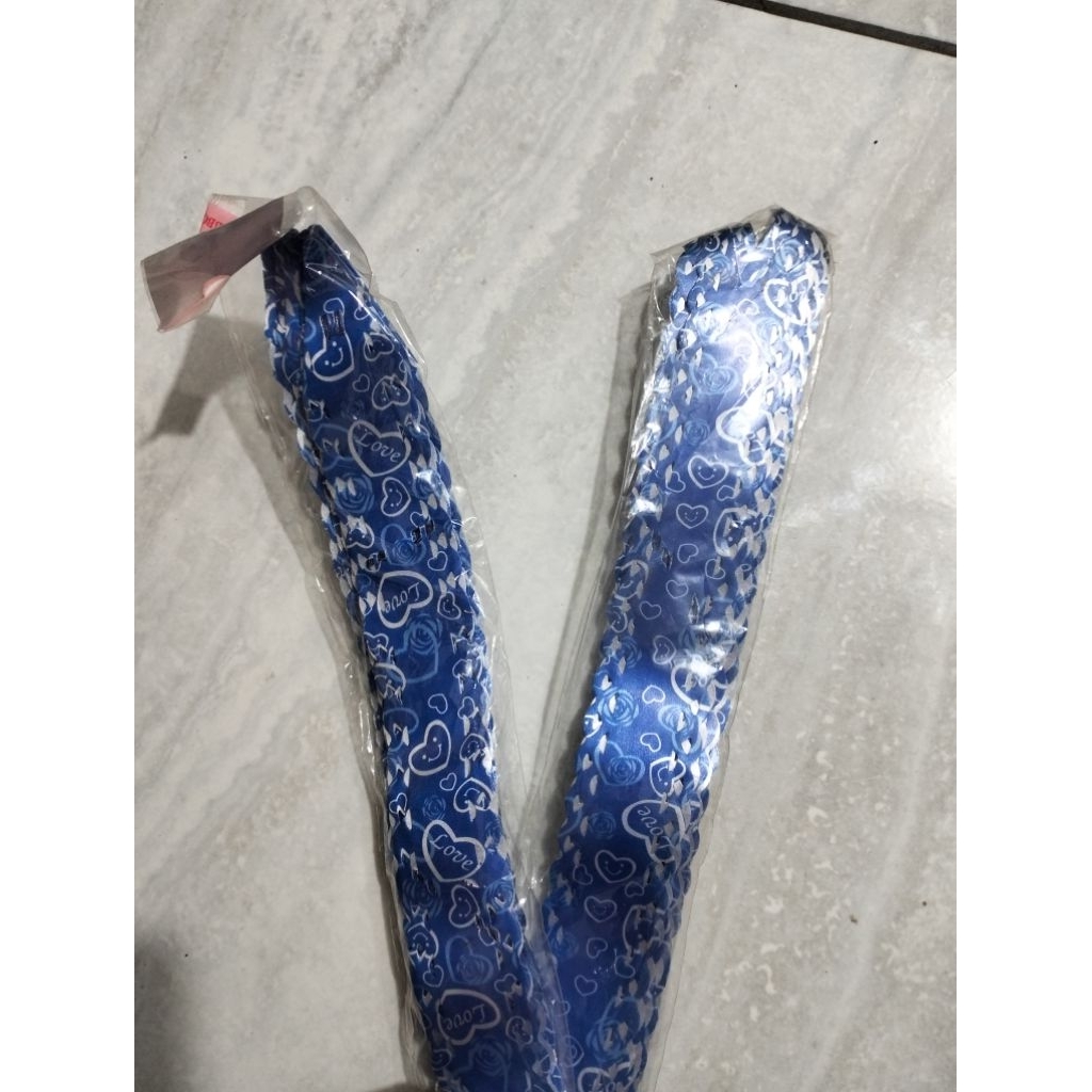 

Pita tarik serut jumbo