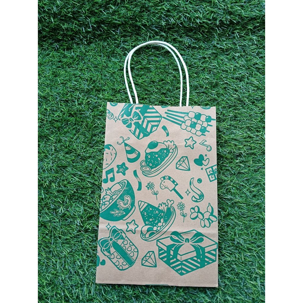 

TAS HADIAH ULANG TAHUN UKURAN 16X7X25 ISI 20 PCS