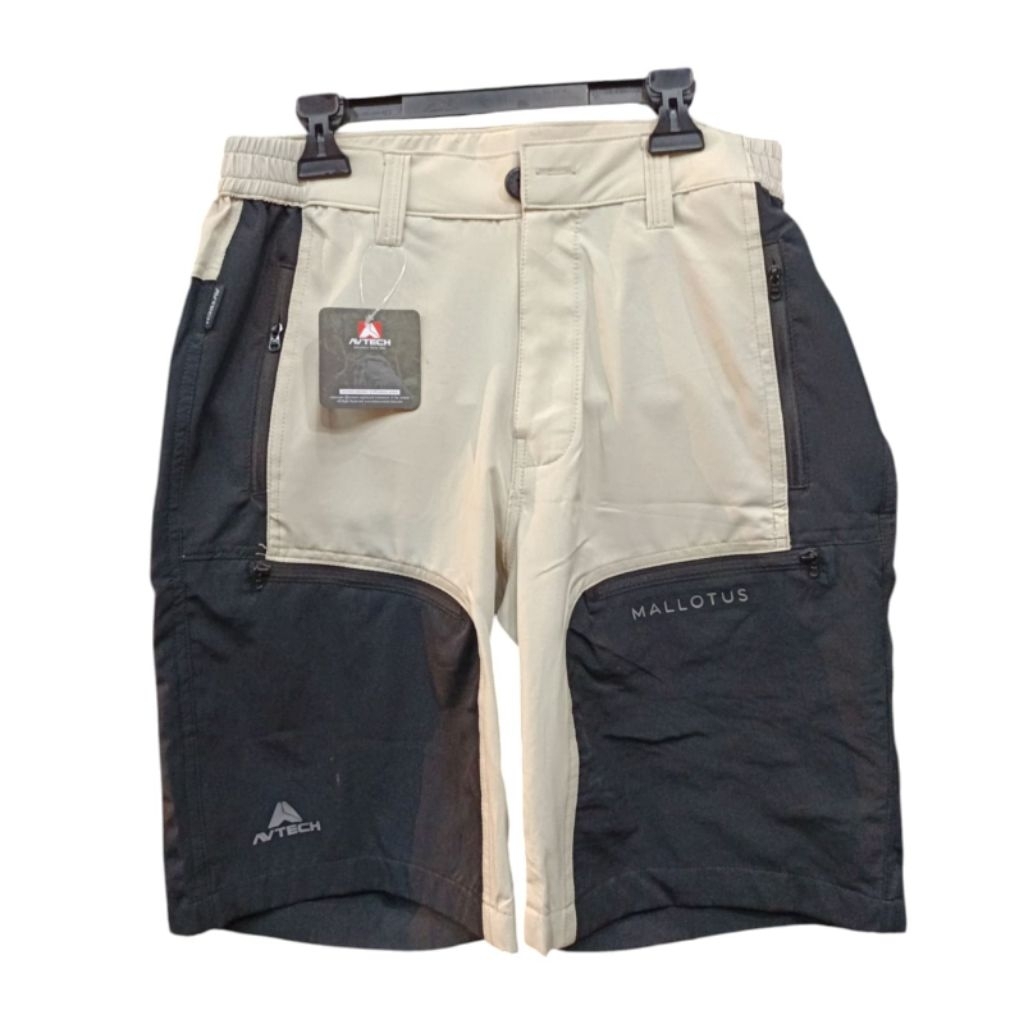 CELANA MALLOTUS PENDEK  AVTECH