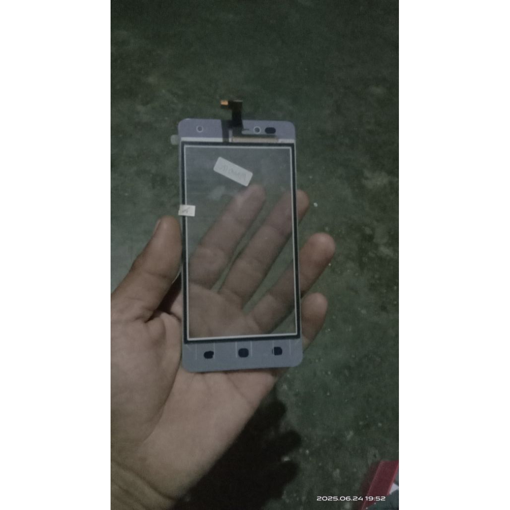 TOUCHSCREEN ANDROMAX A2