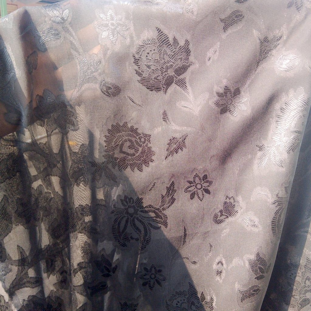 Kain Sifon Uragiri Motif Bunga | Kain Tipis Transparan Elegan | Bahan Jilbab & Gamis bunt