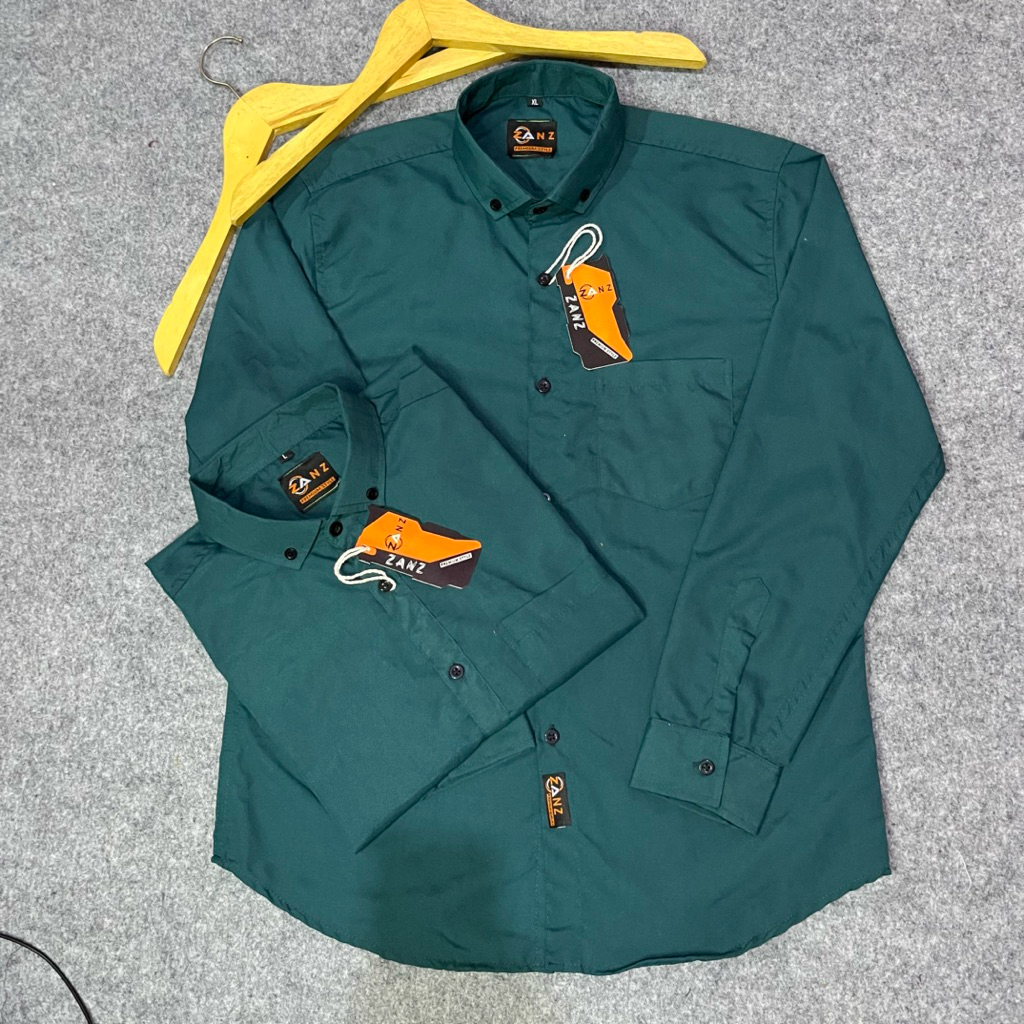 kemeja pria Emerald Green. kemeja polos warna hijau emerald lengan panjang/pendek. kemeja emerald gr