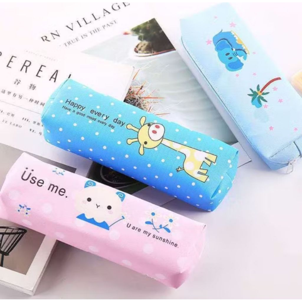 

1 pc kotak pensil/tempat pensil karakter