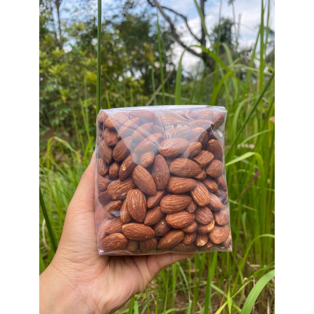 

kacang almond panggang kemasan 500gr