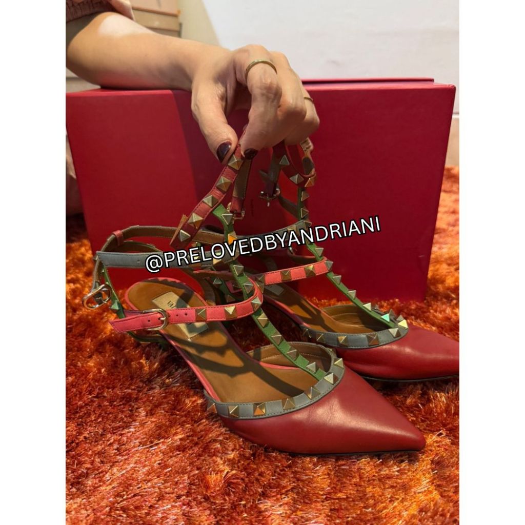 PRELOVED Valentino Garavani Rockstud T-Strap Kitten Heels (Rockstud Pumps) PRELOVED BY ANDRIANI