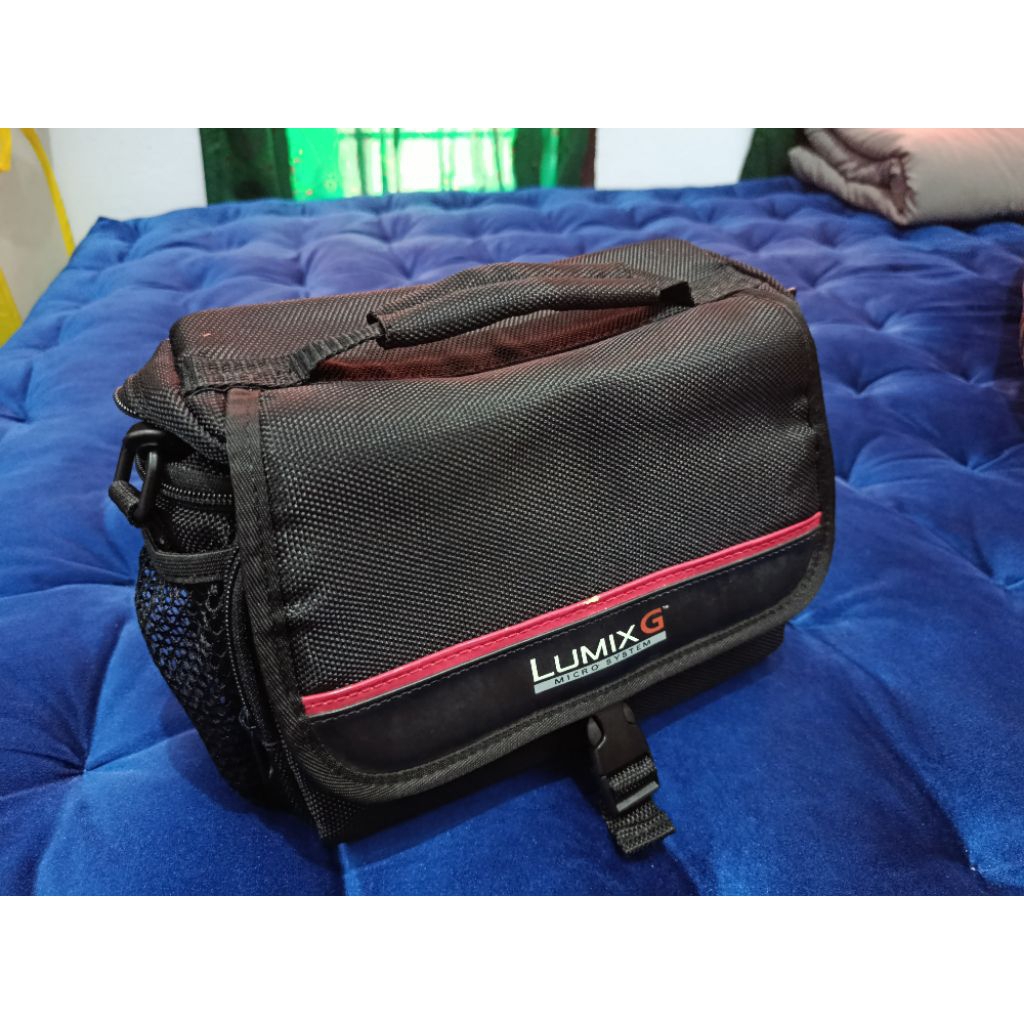 Tas kamera mirorrless slempang Lumix G