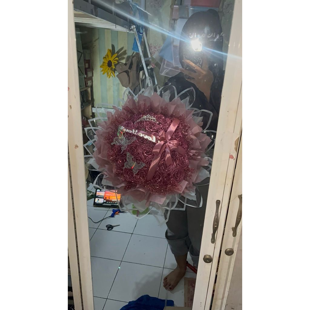 

30 tangkai buket pita satin mahkota kupu kupu