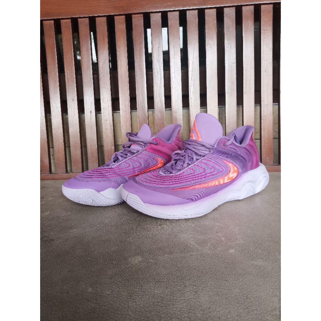 sepatu basket second giannis imortality 4