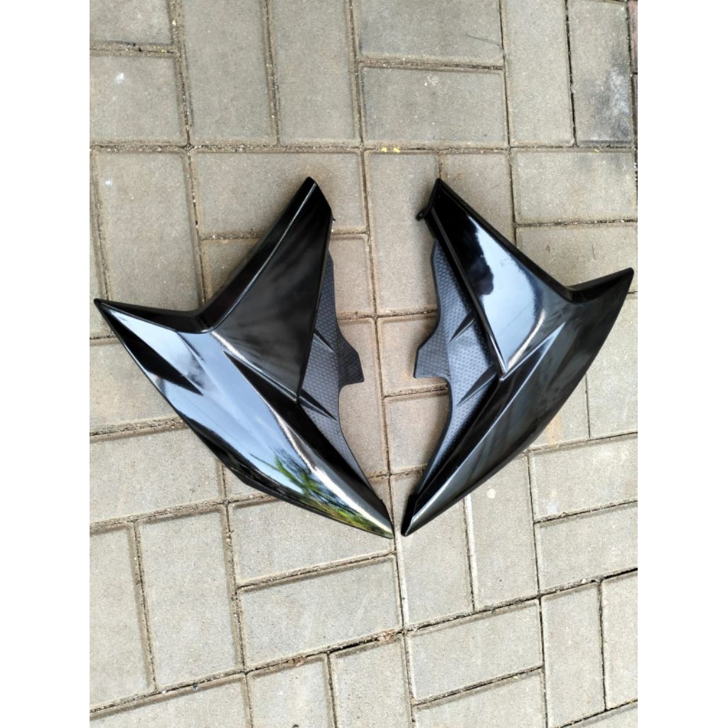 SAYAP TANGKI KUPINGAN TANGKI VIXION NEW NVA ORIGINAL