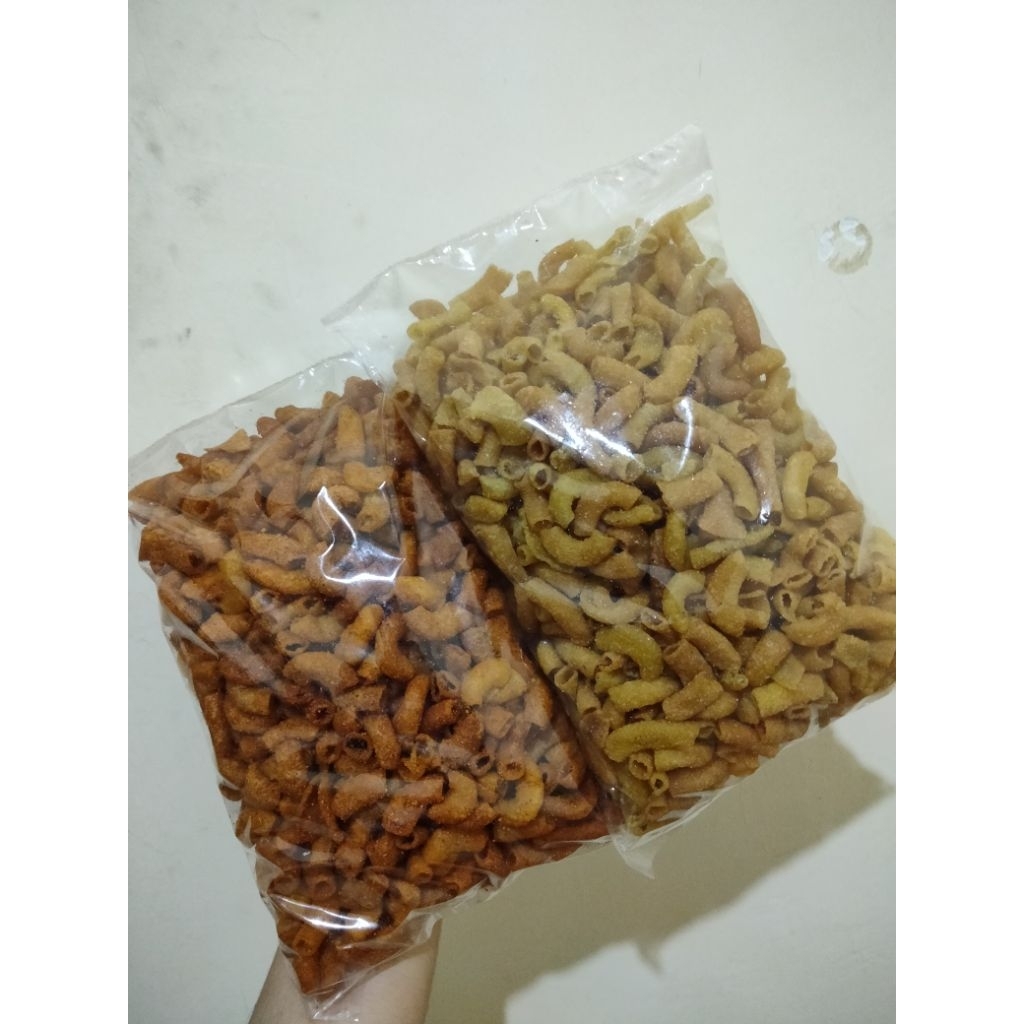

MAKARONI PEDAS DAN ASIN 250 gram Siiteng