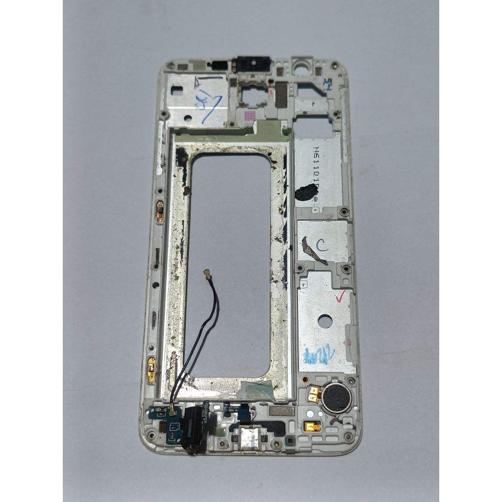 FRAME TULANG TENGAH RANGKA HOUSING LCD SAMSUNG J7 PRIME ORIGINAL COPOTAN