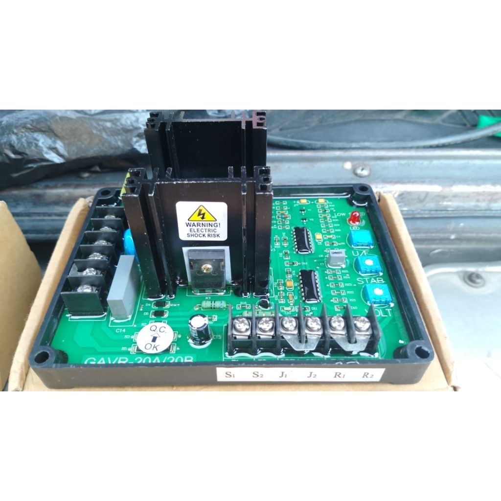 AVR genset universal