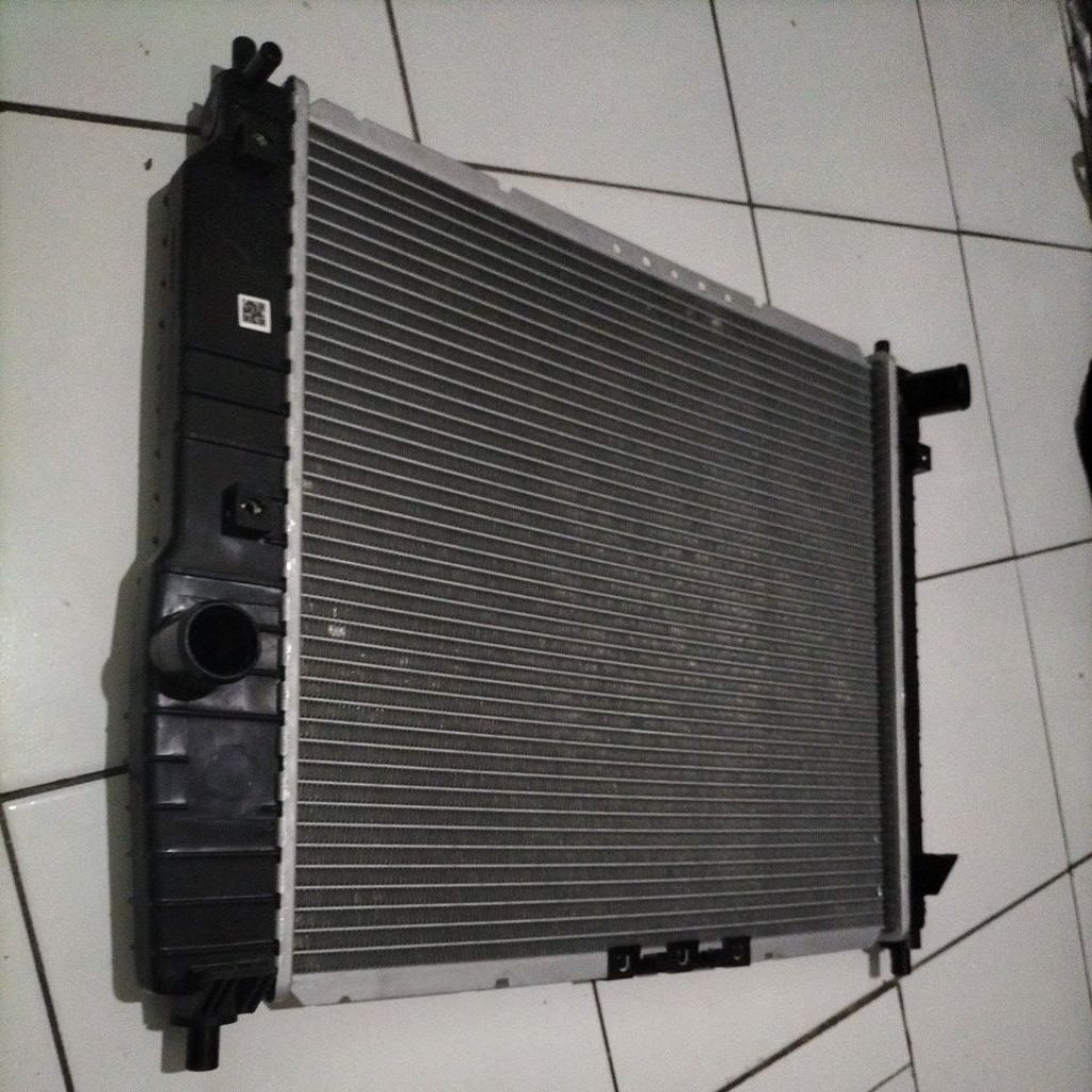 Radiator Chevrolet Aveo 2003-2006 manual / Radiator Aveo Bangor 2003-2006