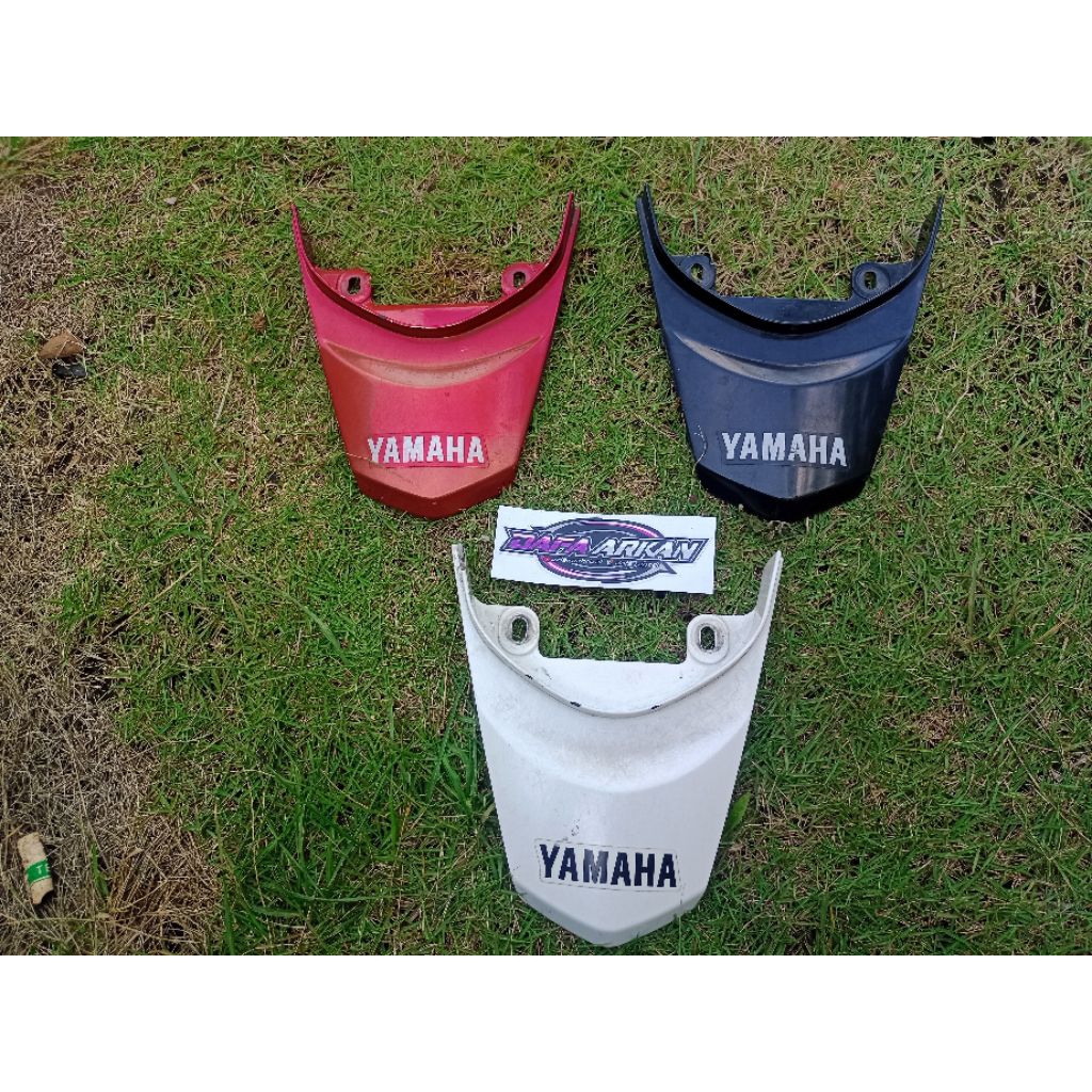cover sambungan body belakang Mio J, Mio GT (original copotan motor)