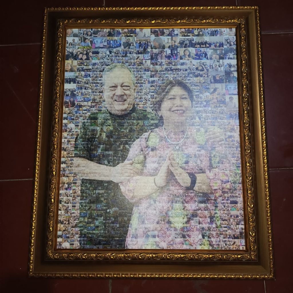 Mozaik Foto Kanvas Ukuran Custom Uk 50x70 Frame Ukir Gold